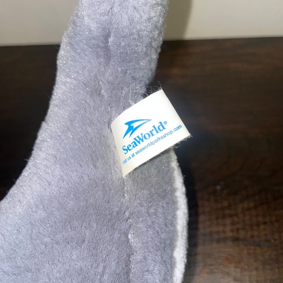 SeaWorld‎ Parks Bottlenose Dolphin Plush Sea Animal Stuffed Toy 14" - Picture 6 of 8